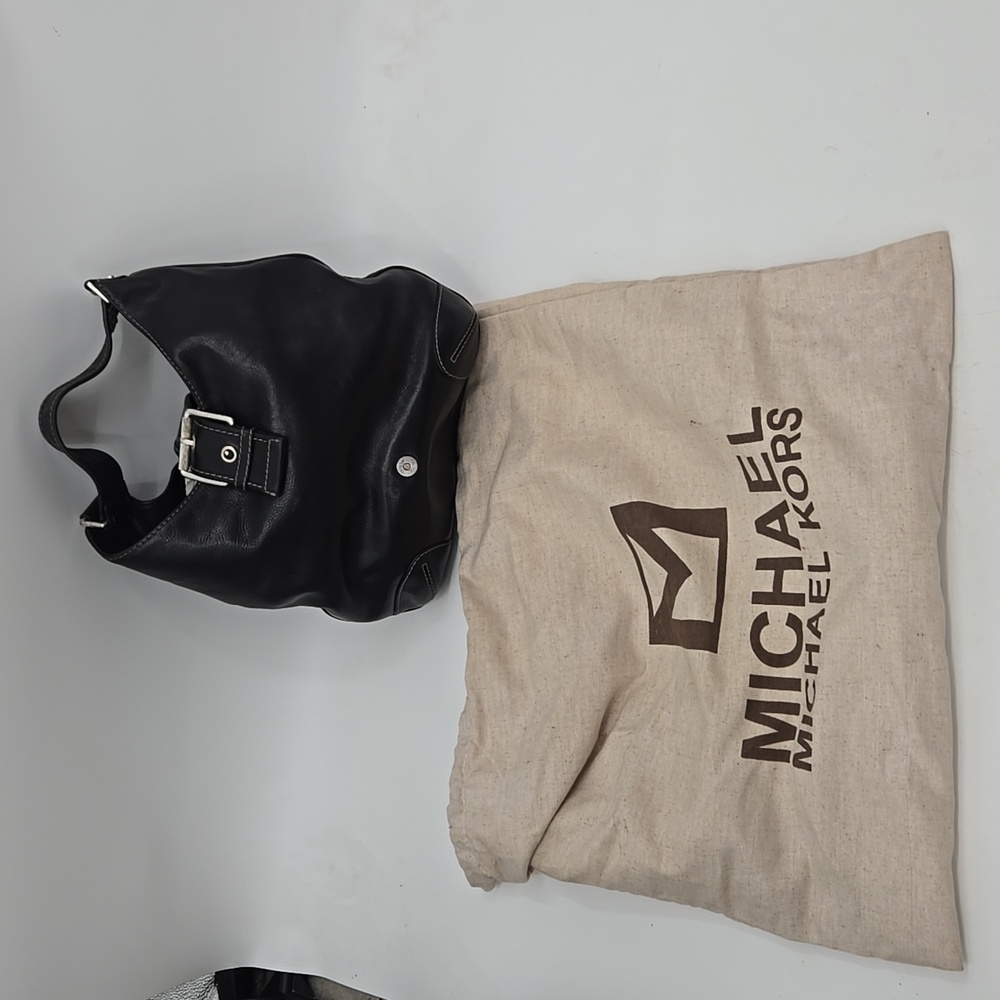 MICHAEL Michael Kors black leather hobo bag with dust bag